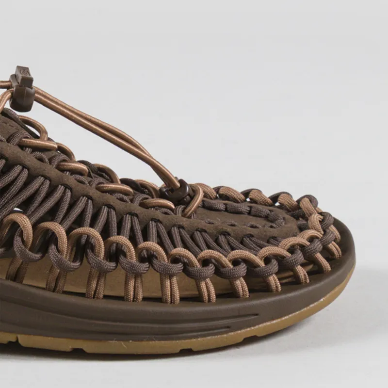 Keen Womens UNEEK Sandals Dark Earth Chipmunk-5