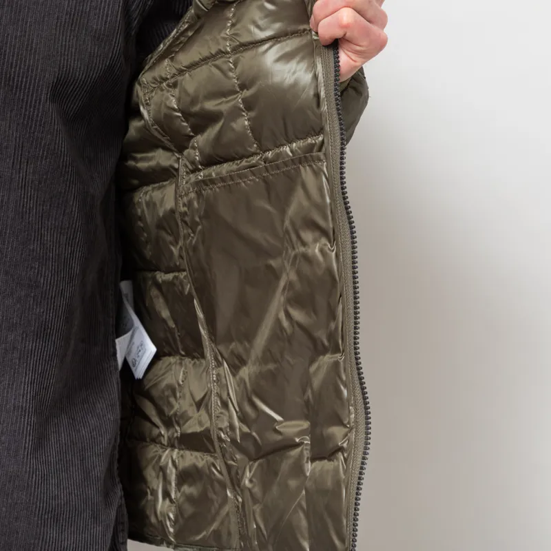 Taion Crewneck W-Zip Down Jacket Dark Olive-8