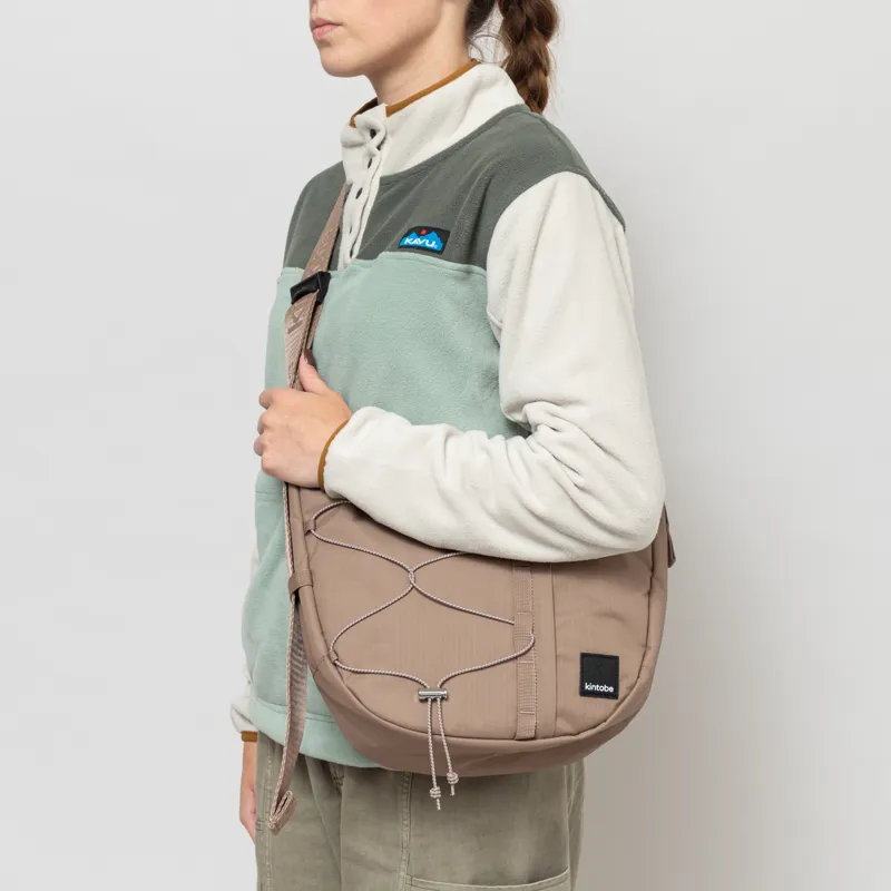 Kintobe Womens Haze Crossbody Scandi Taupe-2