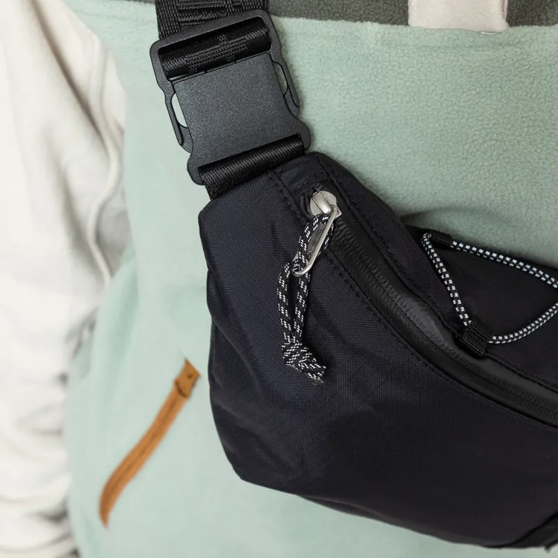 Kintobe Blaze Bumbag Jet Black-5