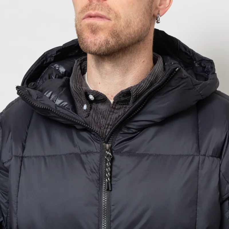 Taion Mountain Packable Volume Down Hoodie Black-7