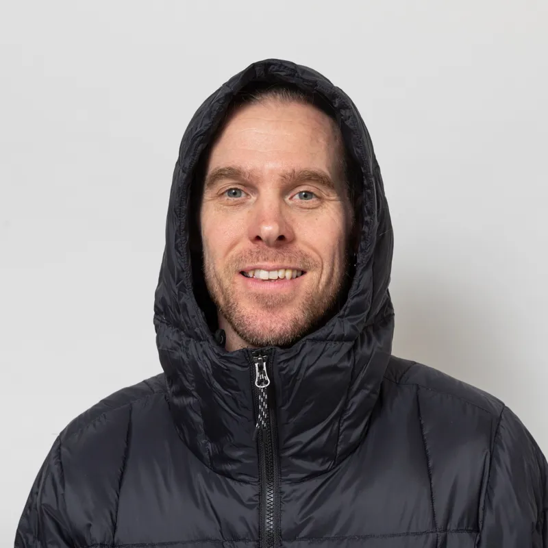 Taion Mountain Packable Volume Down Hoodie Black-6