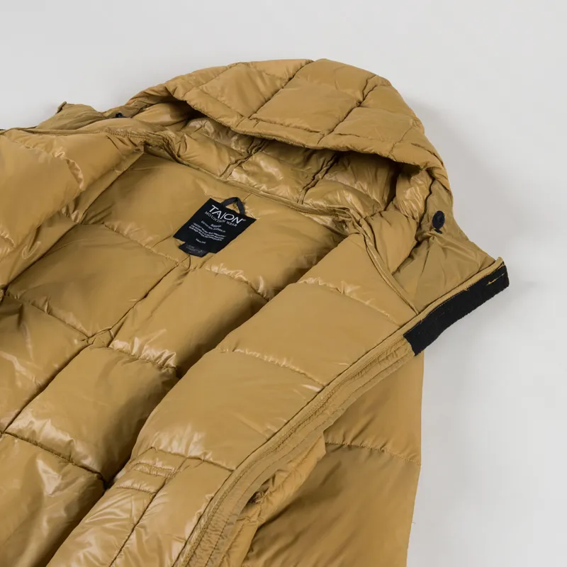 Taion Mountain Packable Volume Down Parka Beige-4
