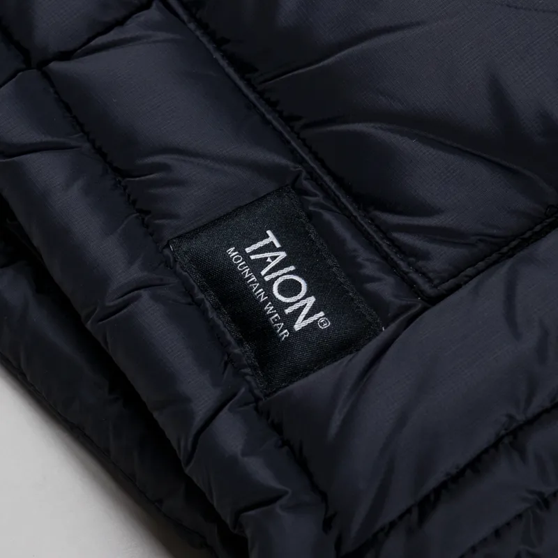 Taion Mountain Packable Volume Down Parka Black-8