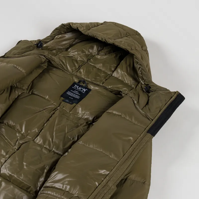 Taion Mountain Packable Volume Down Parka Olive-4