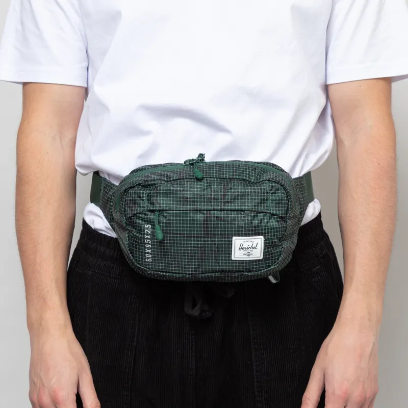 Herschel Ultralight Hip Pack 2L Pineneedle EQ Camo-2