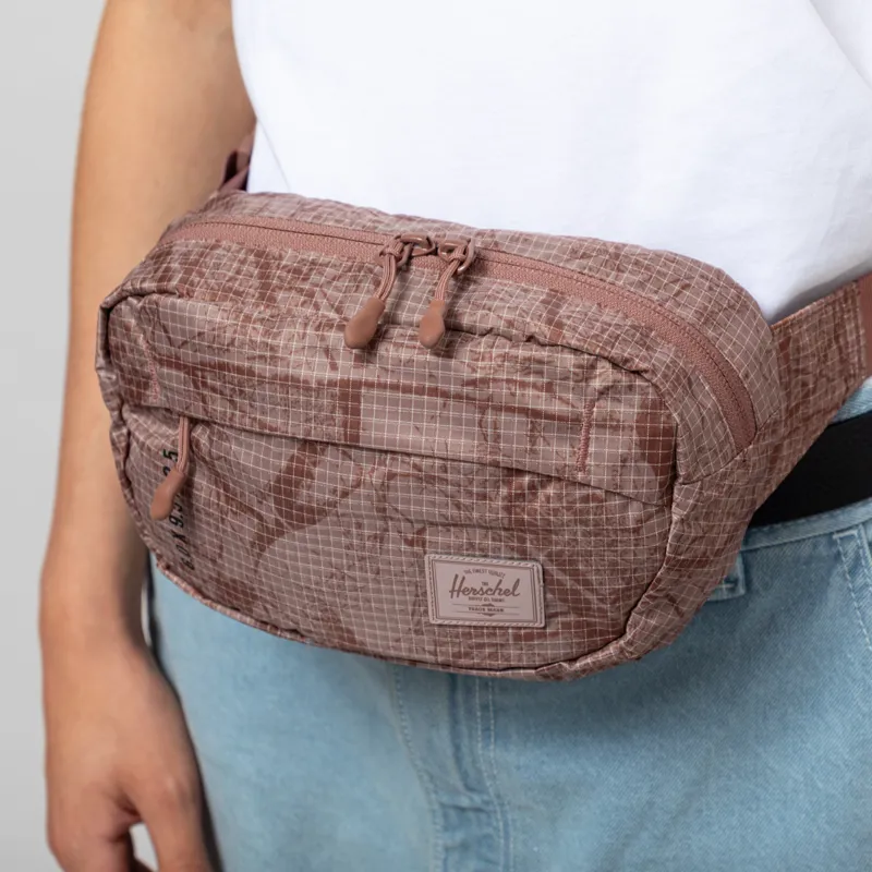 Herschel Ultralight Hip Pack 2L Ash Rose EQ Camo-4