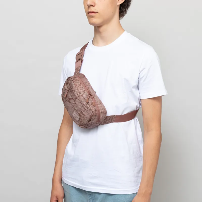 Herschel Ultralight Hip Pack 2L Ash Rose EQ Camo-1