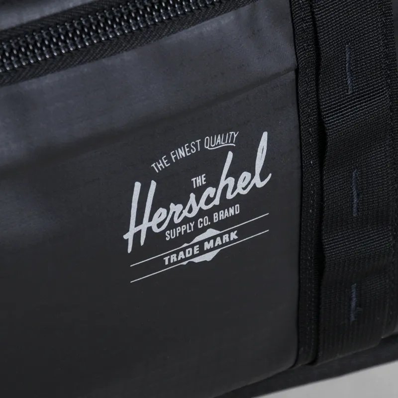 Herschel All Season Duffle 41L Black-8