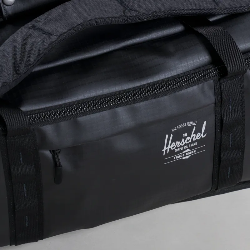 Herschel All Season Duffle 41L Black-9