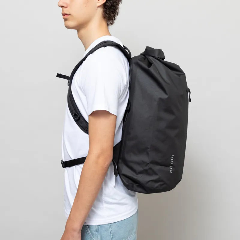 Herschel Dry Bag Backpack 32L Black-2