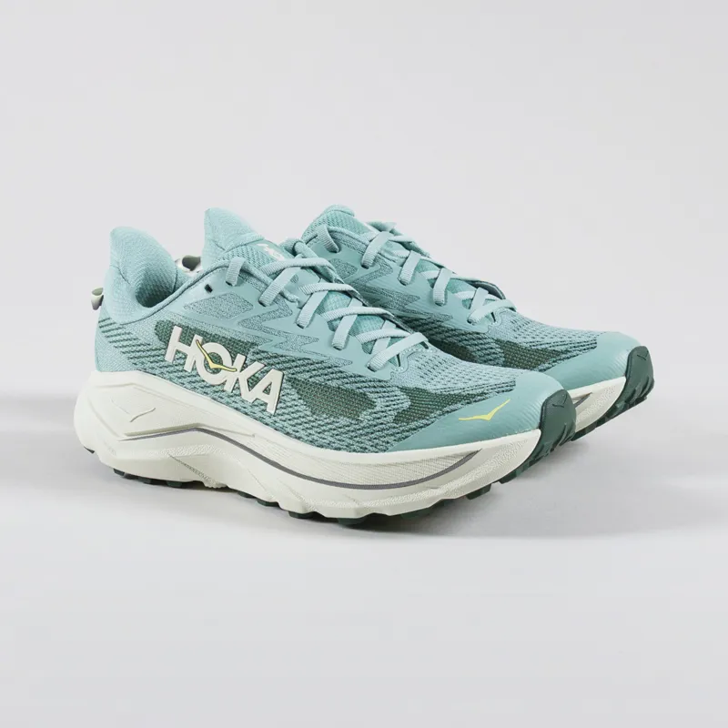 HOKA Challenger 8 Shoes Jade Truffle Salt