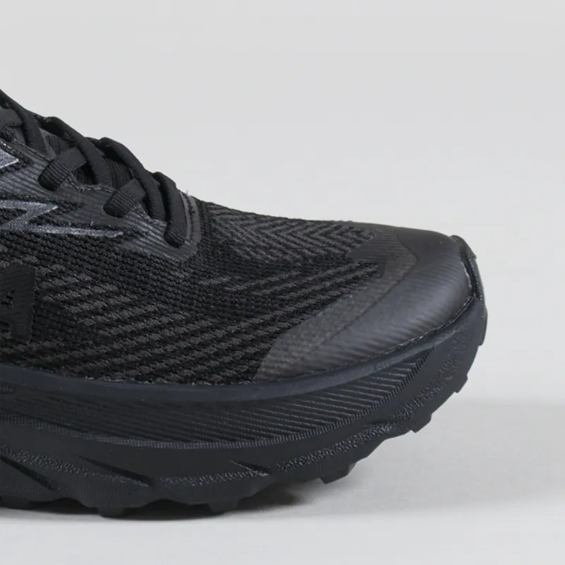 HOKA Challenger 8 GORE-TEX Shoes Black Carbon Black-5