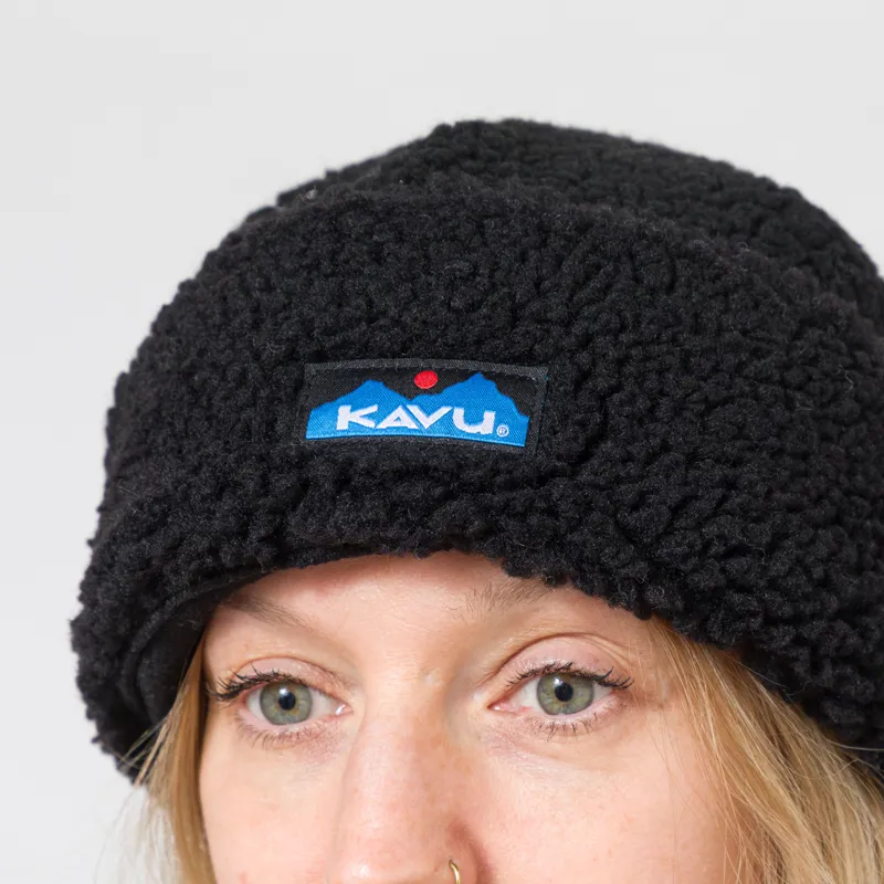 Kavu Womens Fur Ball Beanie Moonless Night-3