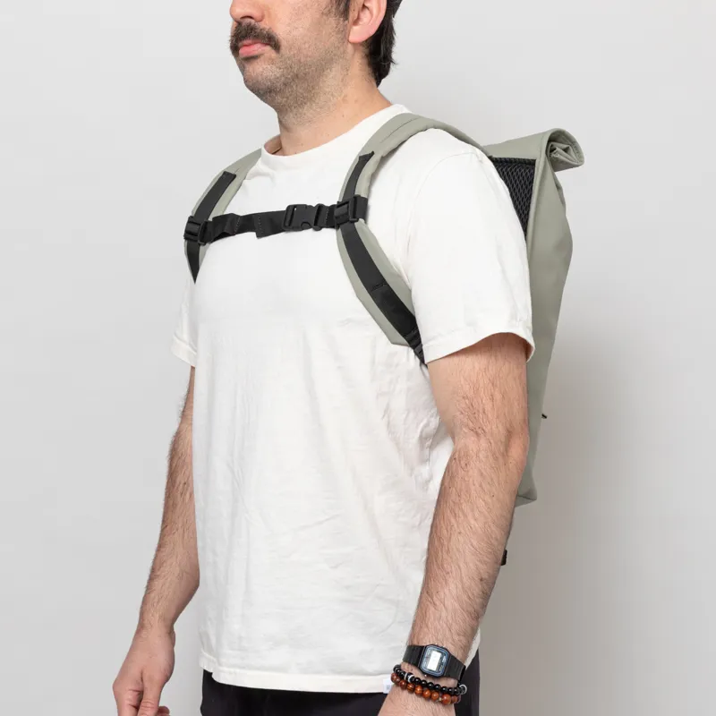 Rains Rolltop Rucksack Drift-3