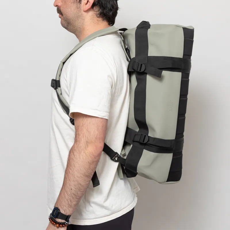 Rains Texel Duffel Bag Small Drift-8