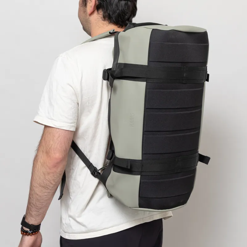 Rains Texel Duffel Bag Small Drift-9