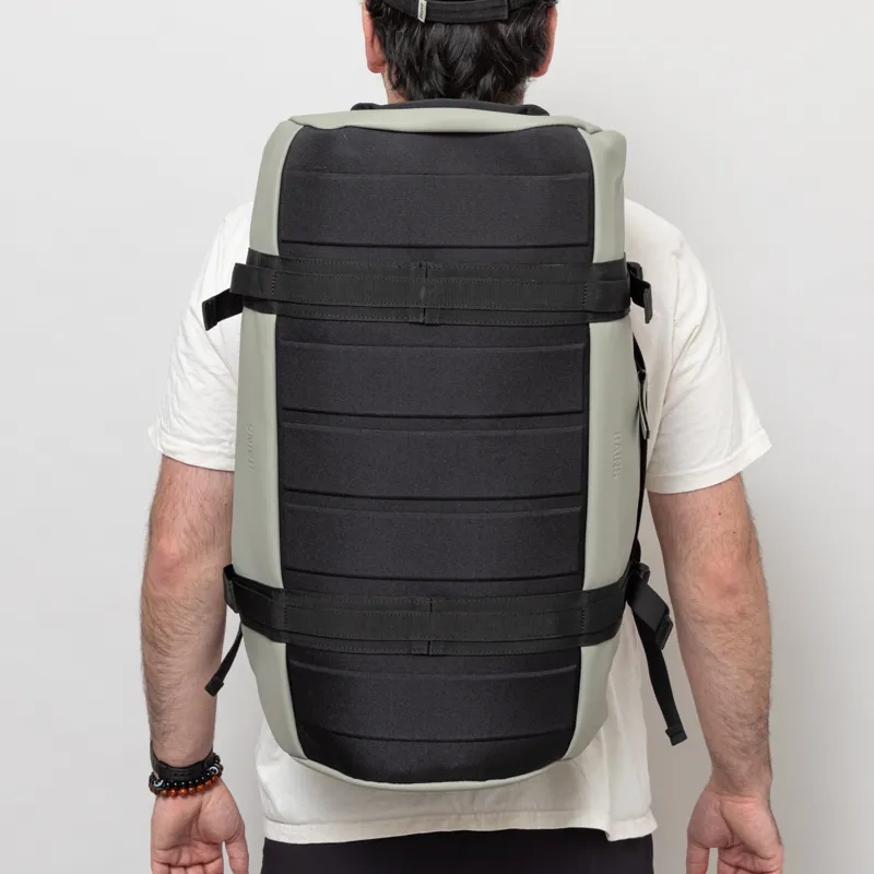 Rains Texel Duffel Bag Small Drift-3