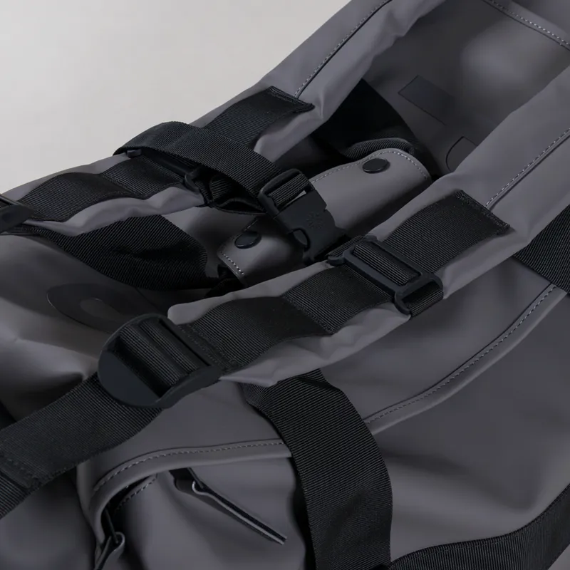 Rains Texel Duffel Bag Grey-12