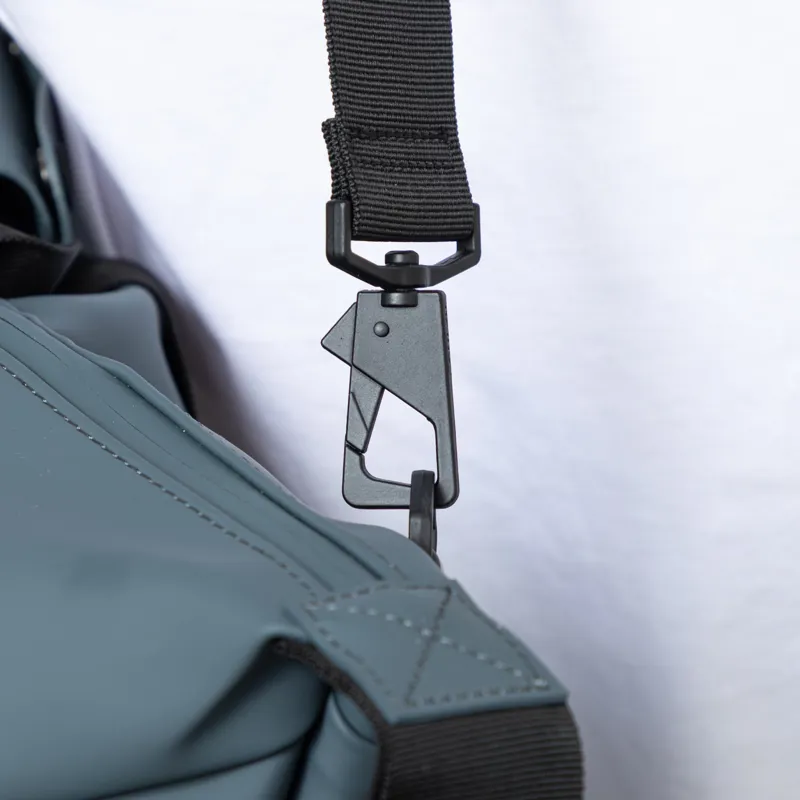 Rains Hilo Weekend Bag Lagoon-5