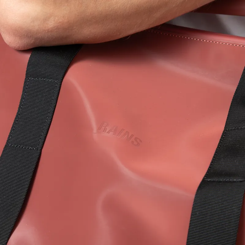 Rains Hilo Weekend Bag Honor-5