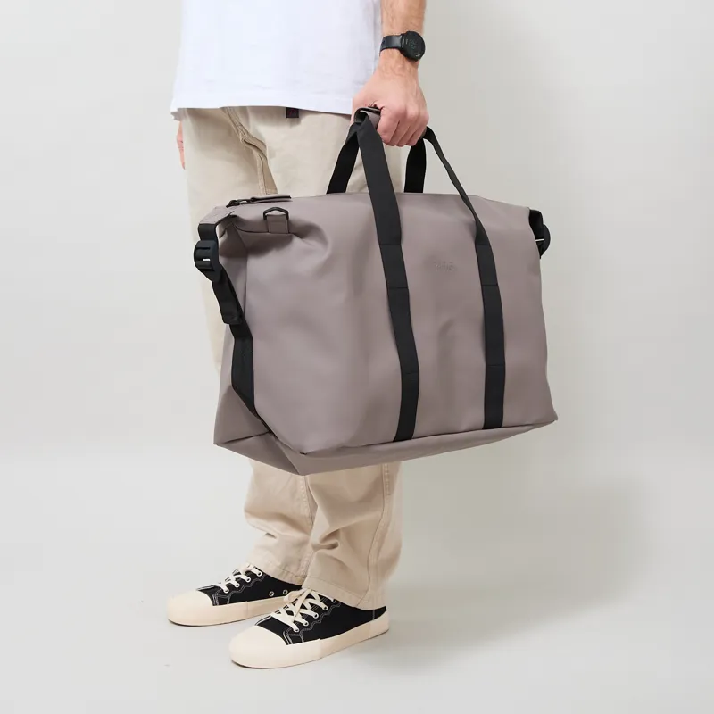 Rains Hilo Weekend Bag Cinder
