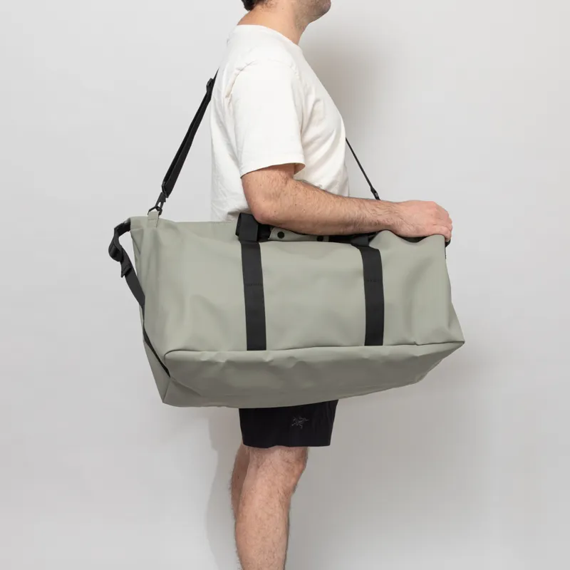 Rains Hilo Weekend Bag Large Drift-3