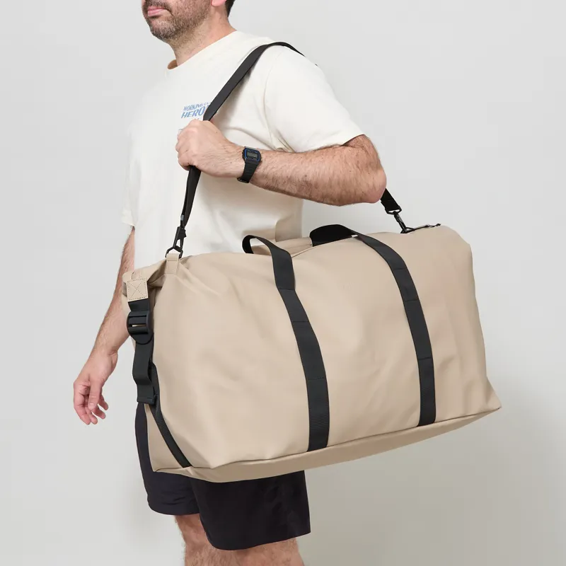 Rains Hilo Weekend Bag Large Beige-3