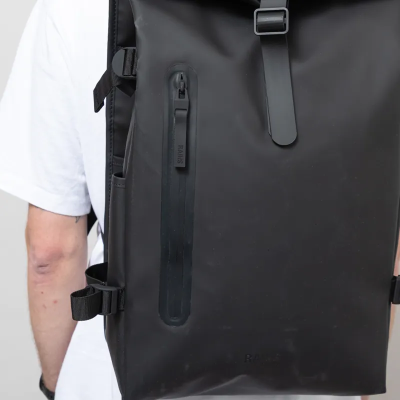Rains Rolltop Rucksack Large Black-7