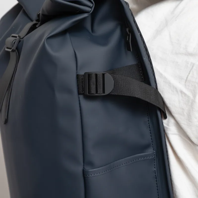 Rains Rolltop Rucksack Large Navy-12