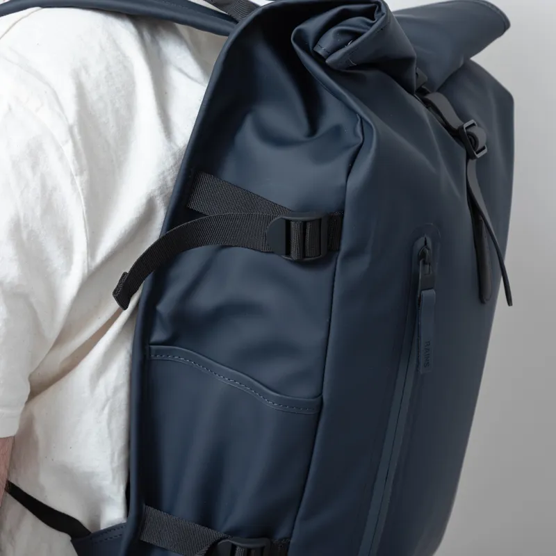 Rains Rolltop Rucksack Large Navy-10