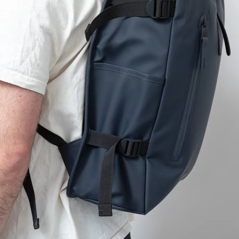 Rains Rolltop Rucksack Large Navy-8