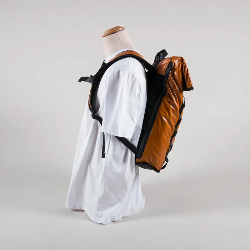 Rains Sibu Rolltop Rucksack Rust-4