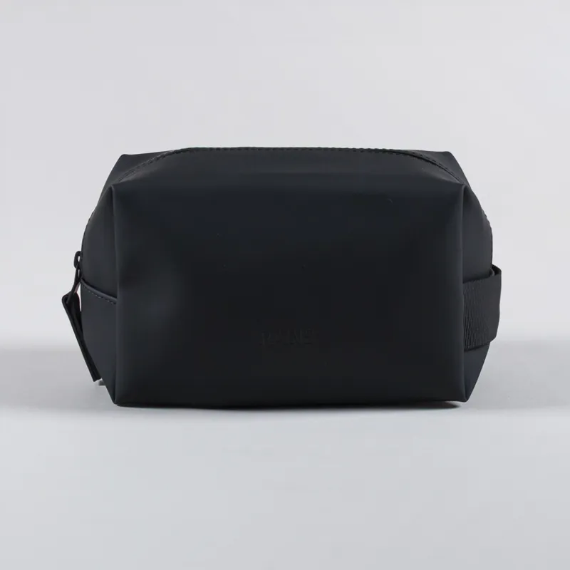 Rains Womens Wash Bag Small Black-3