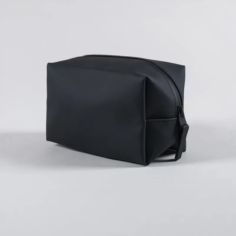 Rains Womens Wash Bag Small Black-2