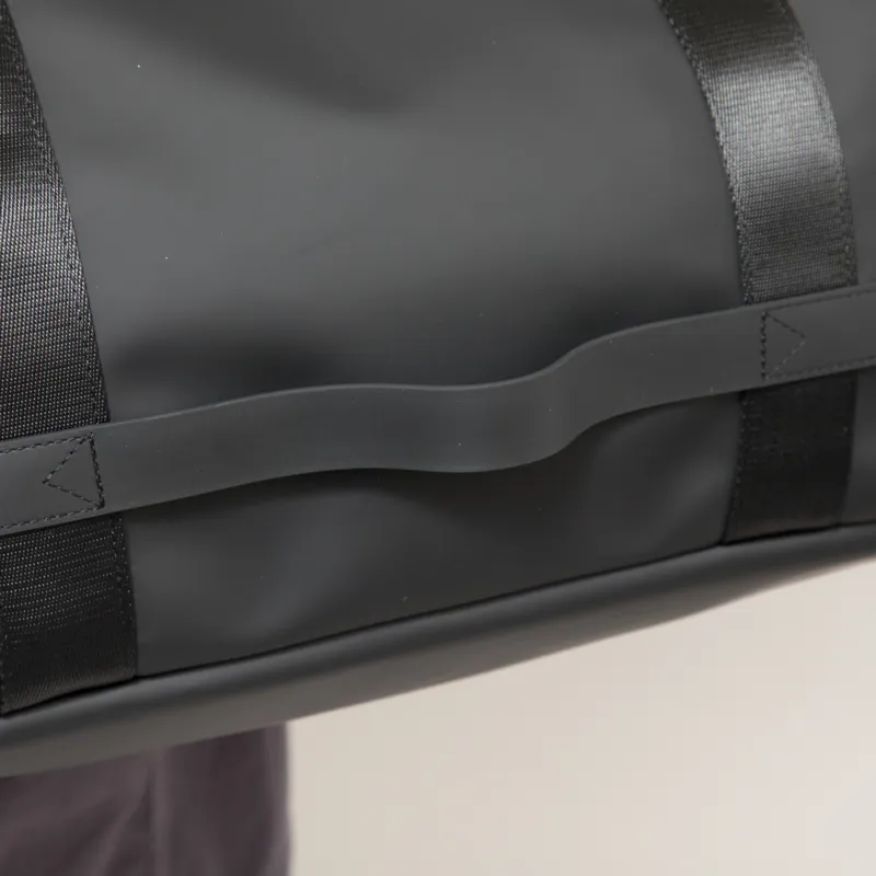 Rains OTG Weekend Bag Black-8