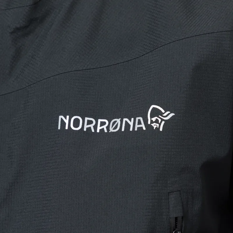 Norrona Falketind GORE-TEX Jacket Caviar Black-12
