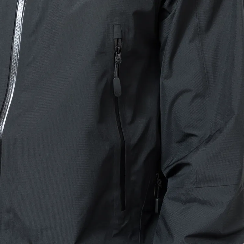 Norrona Falketind GORE-TEX Jacket Caviar Black-13