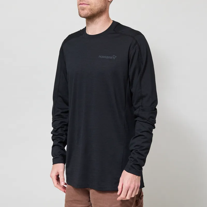 Norrona Falketind EqualiserULL Long Sleeve Caviar Black-1