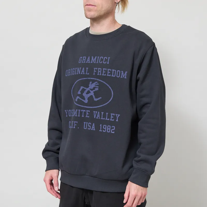 Gramicci Yosemite Valley Sweat Vintage Black-1