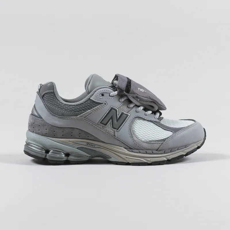 New Balance 2002R Shoes Grey Dark Silver Summer Fog-6