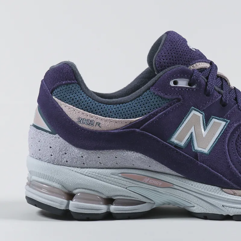 New Balance 2002R Shoes Night Tide Au Lait-5