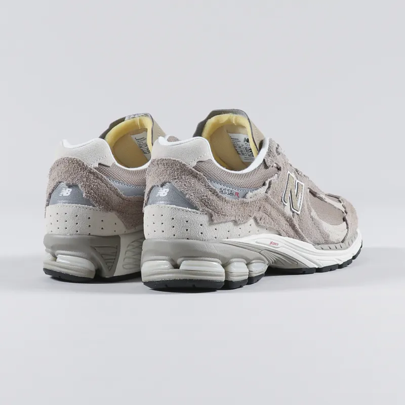 New Balance 2002RD Shoes Driftwood-3