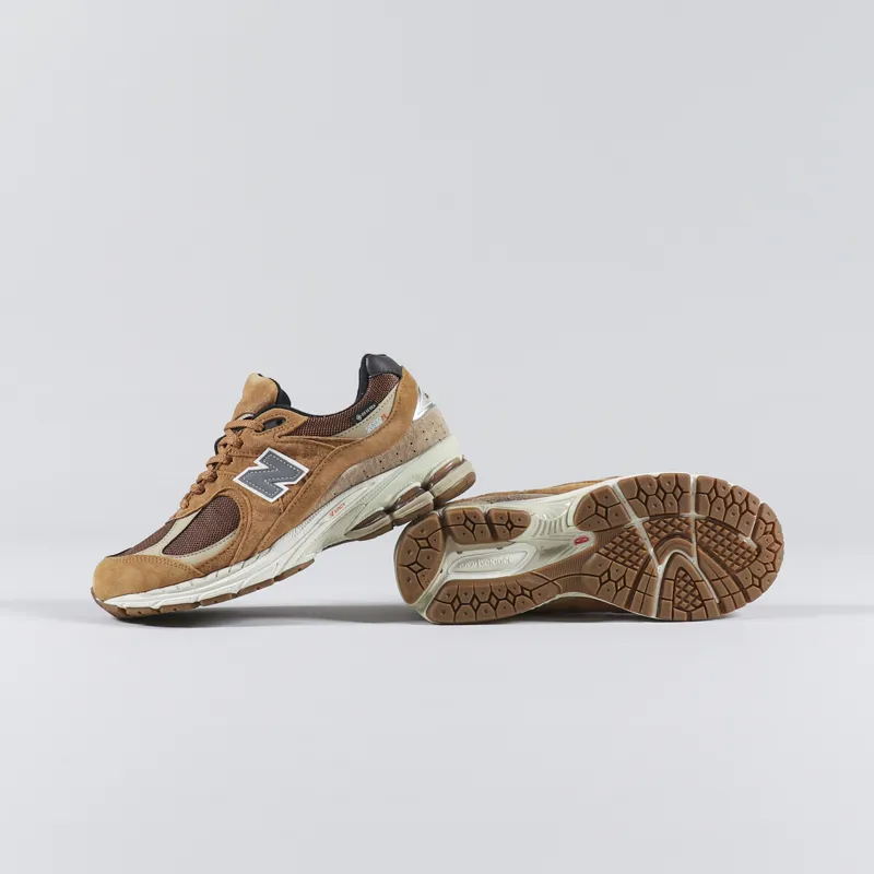 New Balance 2002RX GORE-TEX Shoes Tobacco-2