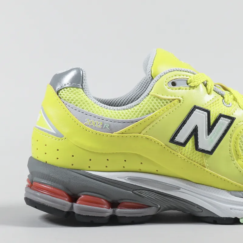 New Balance 2002R Shoes Yellow Silver-5
