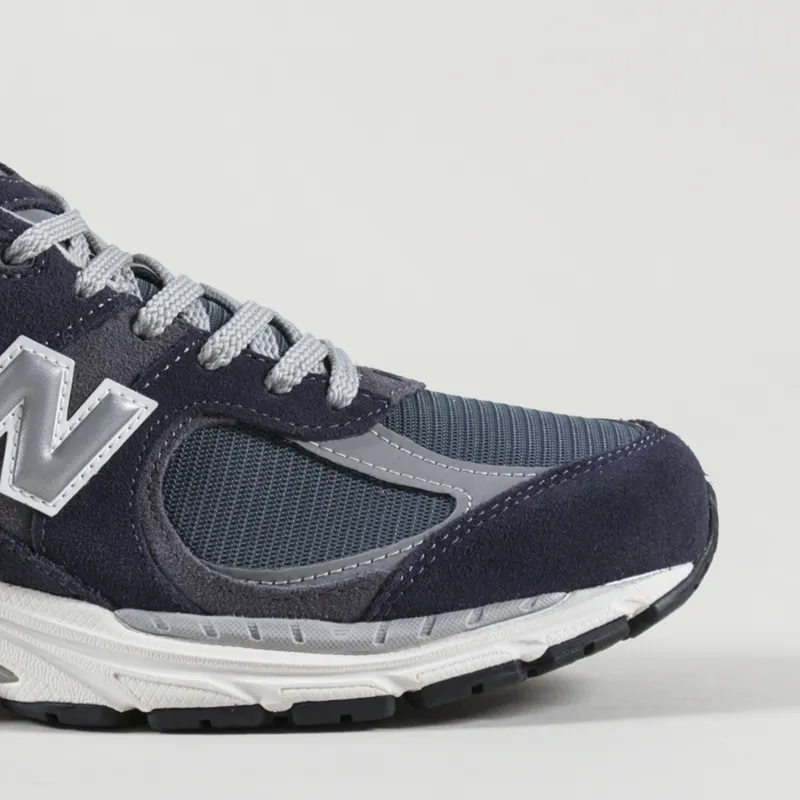 New Balance 2002R Shoes Eclipse Raincloud Graphite-6