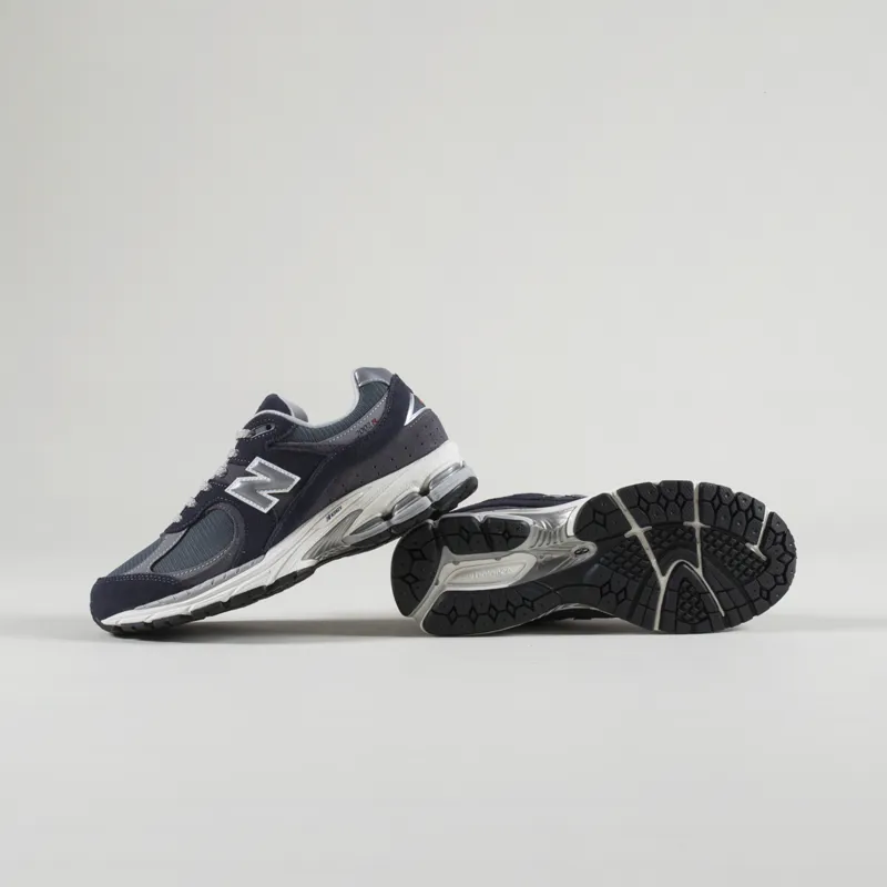 New Balance 2002R Shoes Eclipse Raincloud Graphite-2
