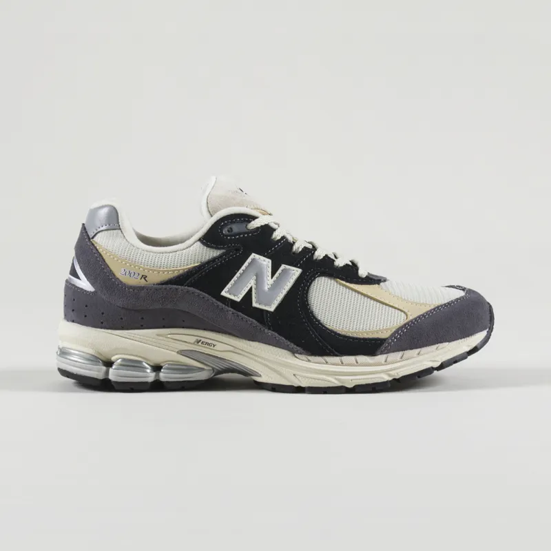 New Balance 2002R Shoes Magnet Timberwolf Sandstone-4