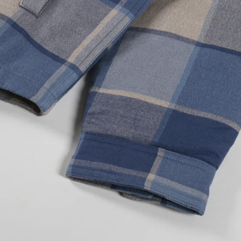 Patagonia Lightweight Insulated Fjord Flannel Shirt William Smolder Blue-10