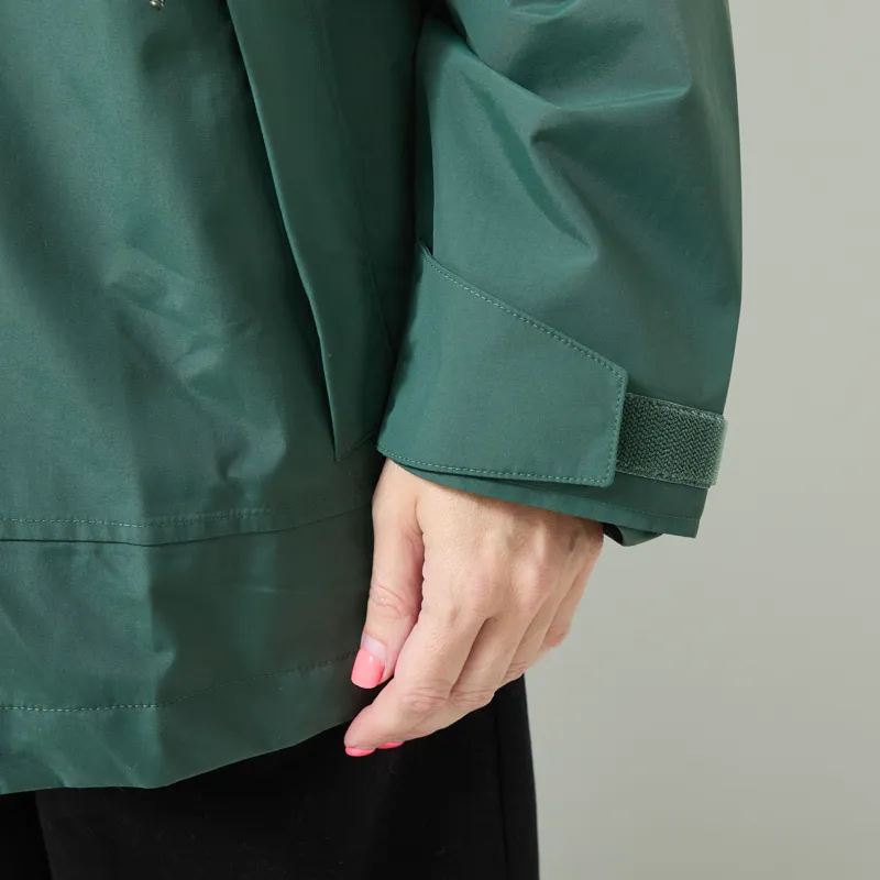 Patagonia Womens Outdoor Everyday Rain Jacket Canopy Green-10